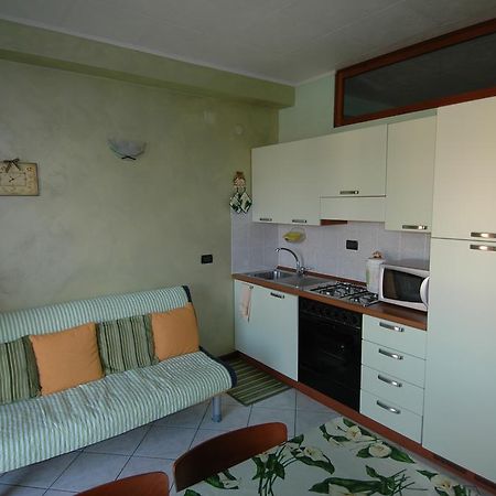 Appartamento Alle Magnolie Сірміоне Екстер'єр фото
